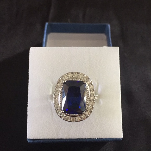 Jewelry - Ring Jewelry - Ring